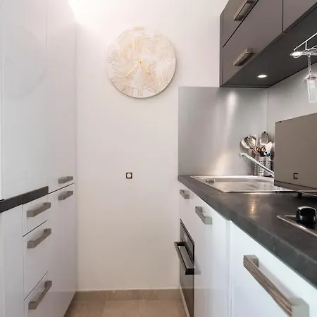 Center Rare 4 Pax With Garden Jacuzzi カンヌ